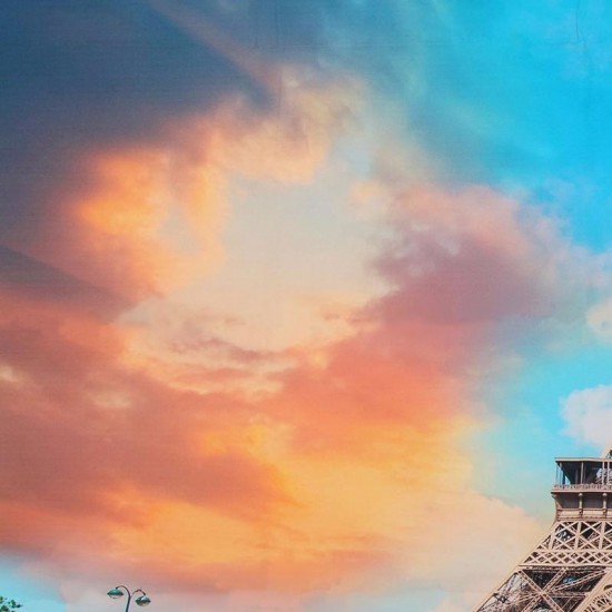 5x7FT Vinyl Eiffel Tower Blue Sky Photography Background Backdrop Studio Prop