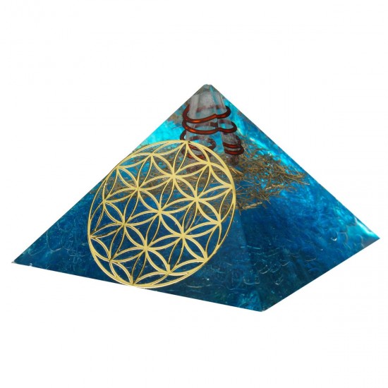 Crystals Apatite Gemstone Pyramid Meditation Yoga Energy Generator Healing