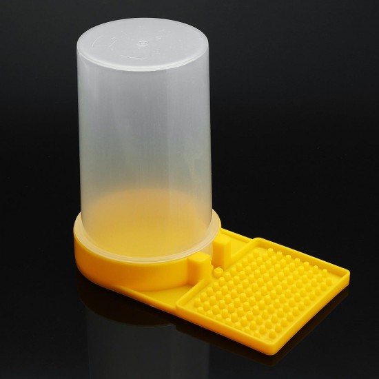 Beekeeping Beehive Water Feeder Bee Drinking Nest Entrance Beekeeper Cup Beekeeping Tools Set