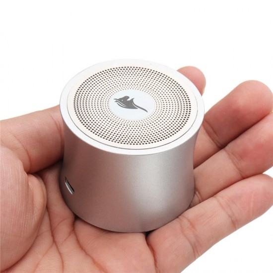 Outdoor Mini Portable Wireless Stereo TF Card bluetooth Speaker for Smart Phone Samsung S8