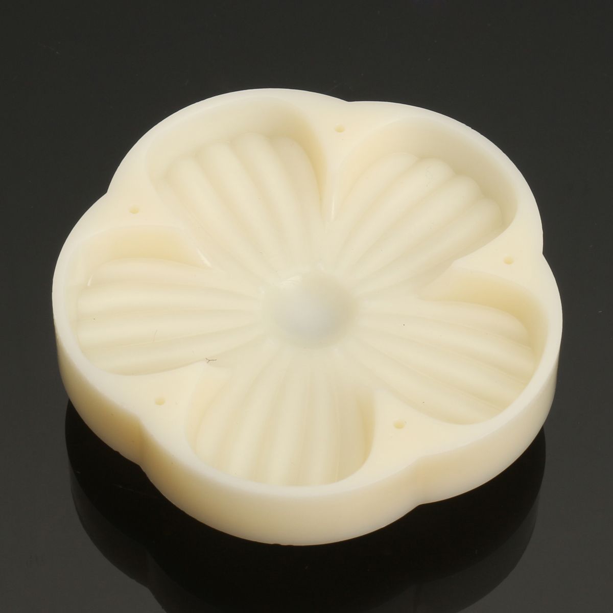 50g-6-Patterns-Moon-Cake-Mold-Round-Flower-Mould-Baking-Tool-Mid-Autumn-Festival-DIY-Decoration-1341003