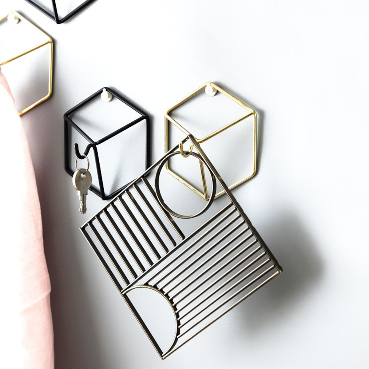 Geometric-Wall-Hook-Iron-Holder-Nordic-Hanger-Home-Jewelry-Key-Coat-Cloth-1528176