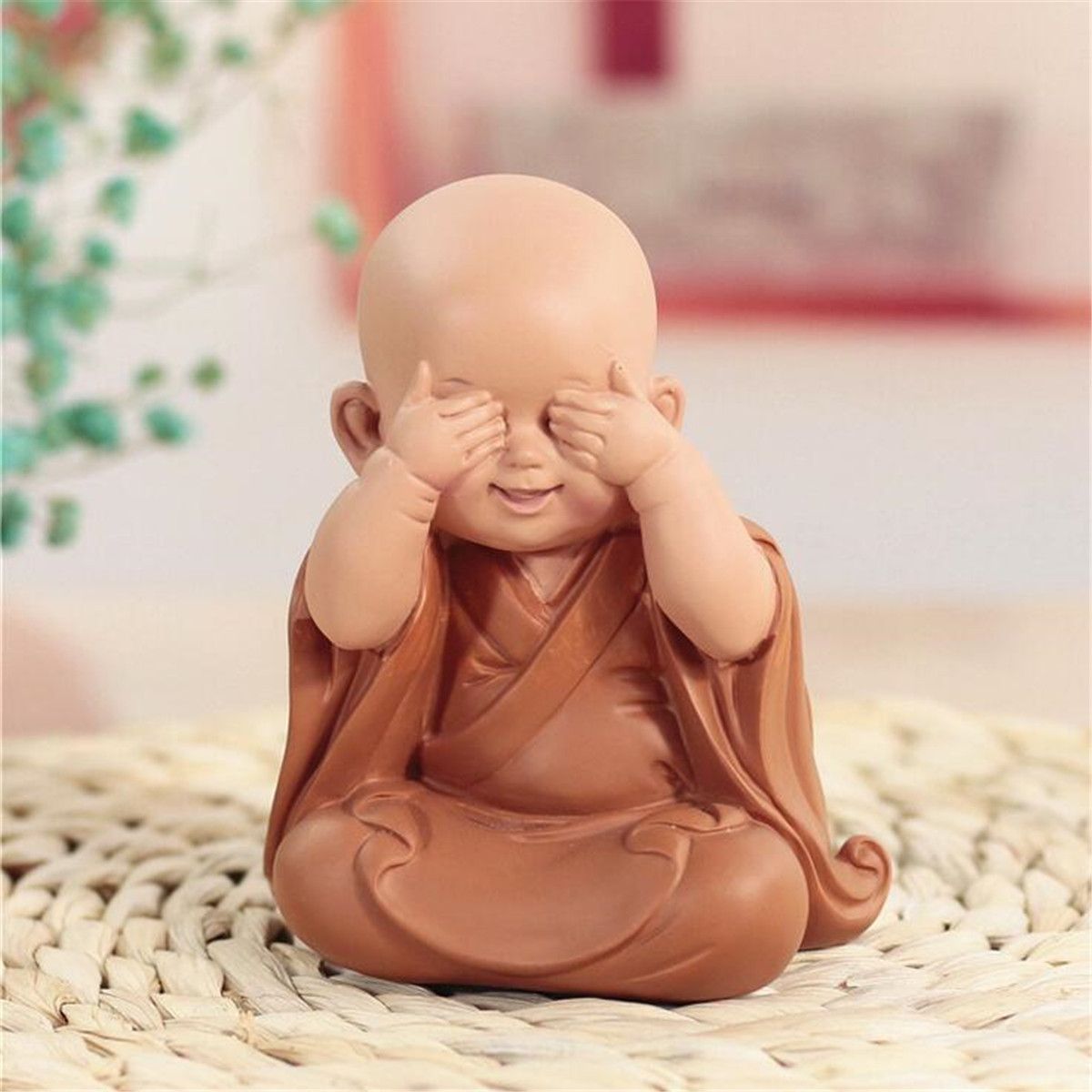 Resin-Hand-carved-Statue-Monk-Sculpture-Gift-Car-Home-Decorations-1488698
