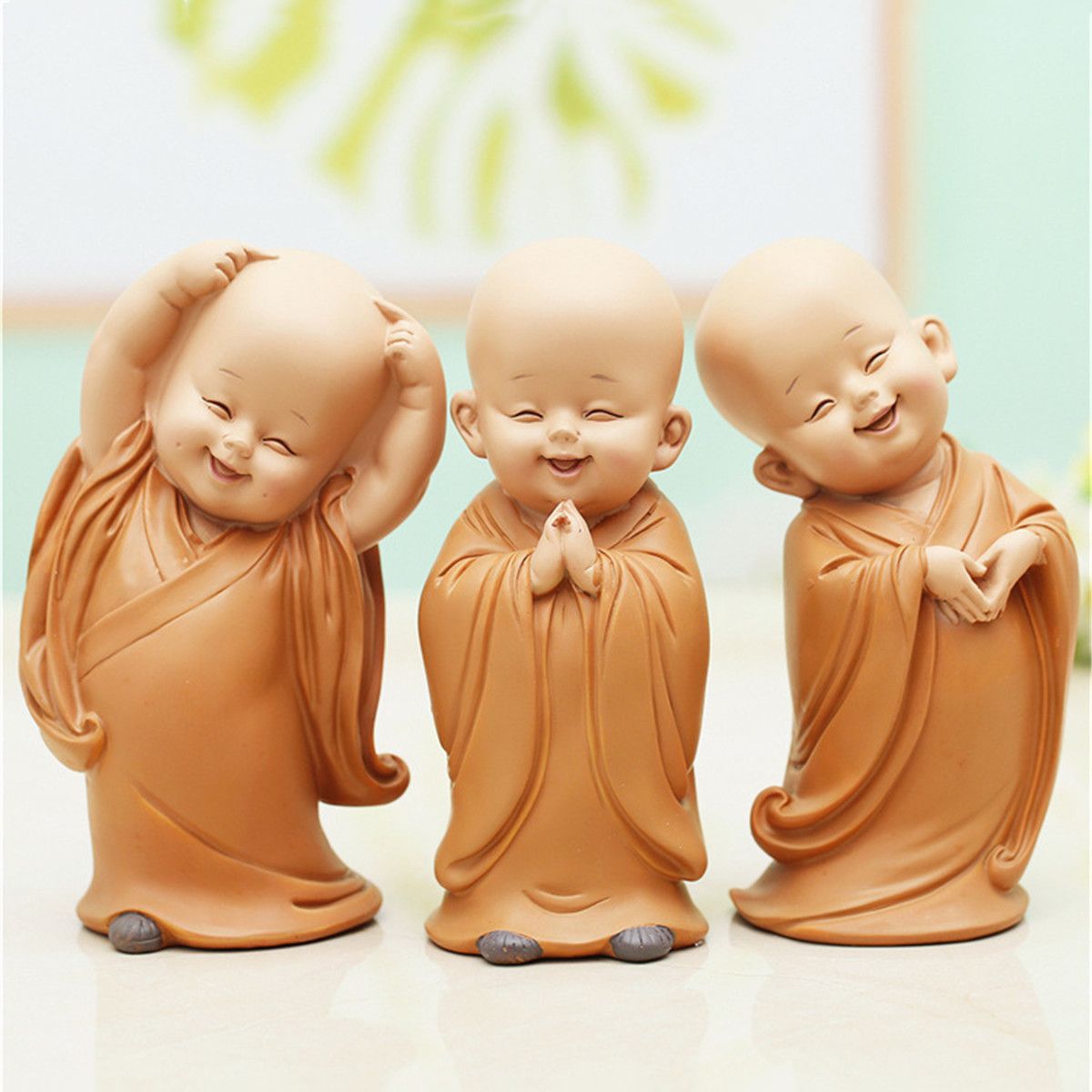 Resin-Hand-carved-Statue-Monk-Sculpture-Gift-Car-Home-Decorations-1488698