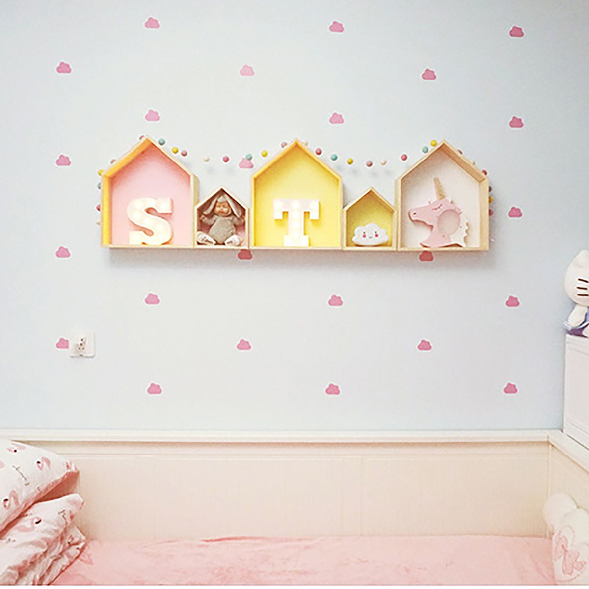 Wooden-House-Shape-Wall-Hanging-Shelf-Toy-Storage-Rack-Home-Decorations-1596614