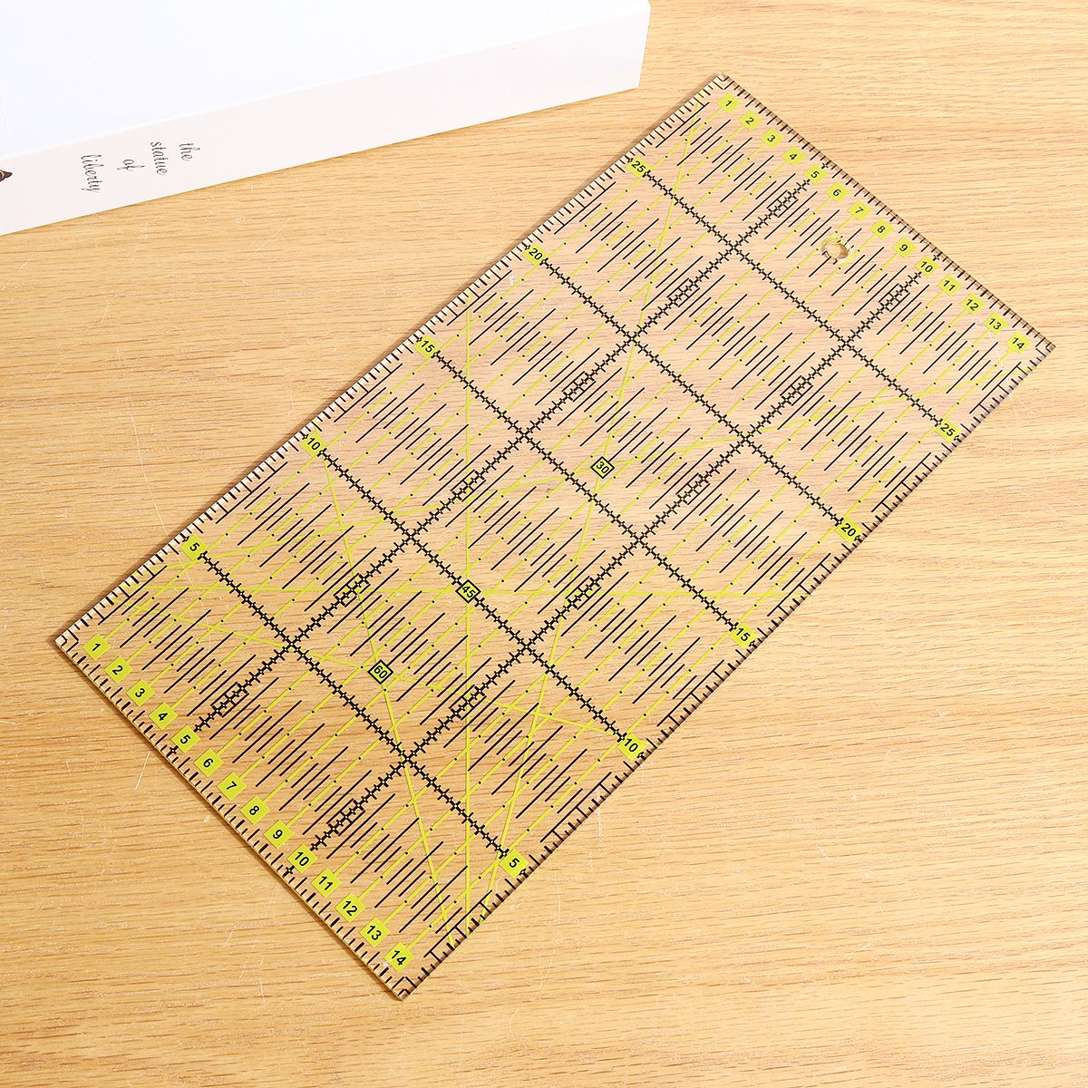 30x15cm-Acrylic-Patchwork-Sewing-Ruler-Fabric-Tailor-Craft-DIY-Measuring-Tool-1709551