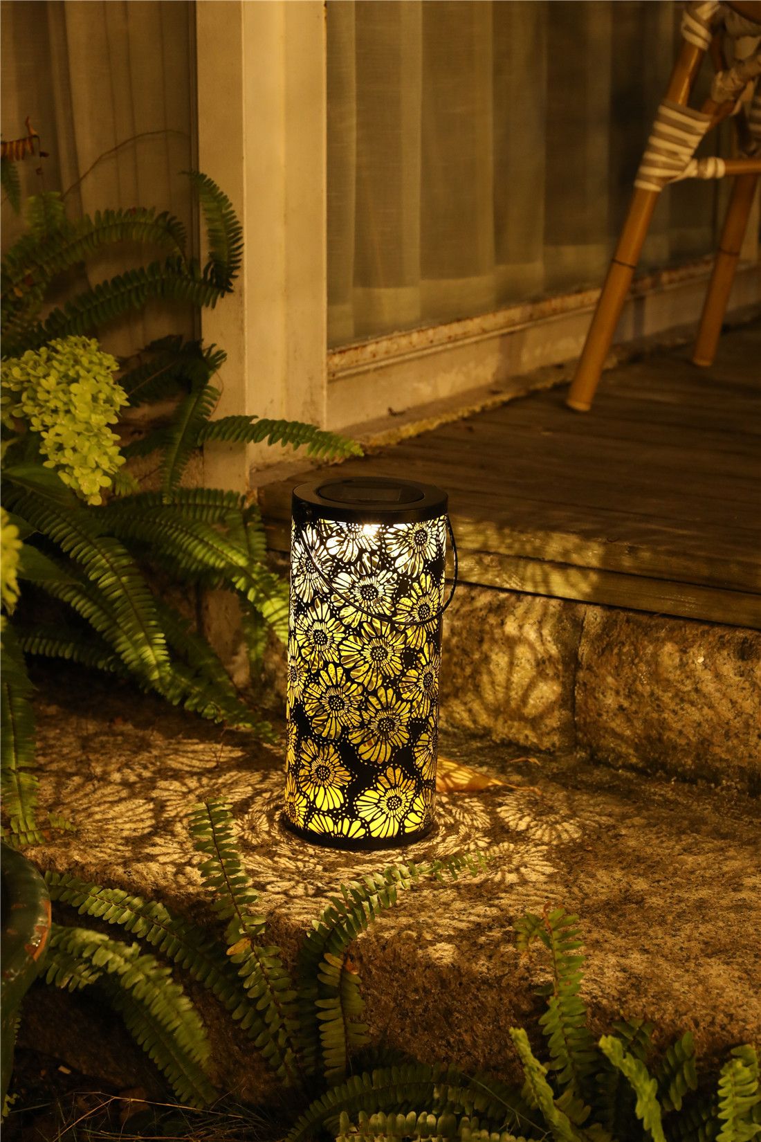 LED-Solar-Lantern-Hanging-Light-with-Handle-Solar-Lantern-Waterproof-Landscape-Lantern-Chrysanthemum-1715806