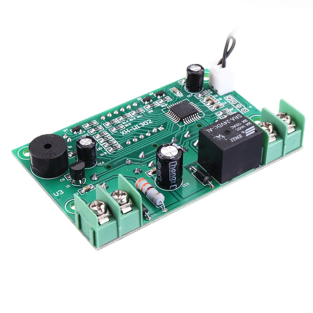 XH-W1302-High-Precision-Digital-Temperature-Controller-Special-For-12V24V-Semiconductor-Refrigeratio-1587998