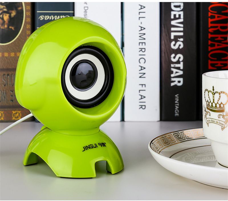 Q1-Mini-Portable-Dog-Appearance-Universal-2-in-1-Cable-USB-Plug-35mm-Audio-Plug-Speaker-1193071